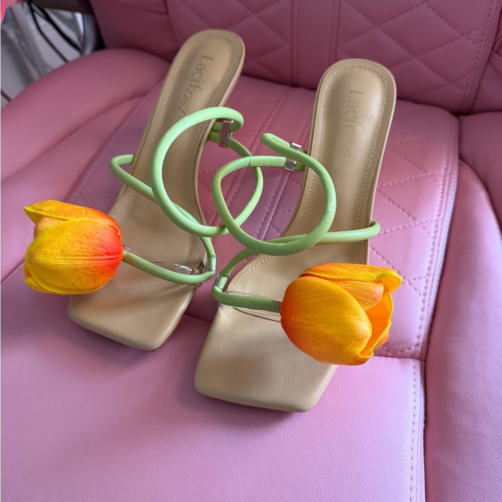 Yellow to orange flower & Green Strappy Square-Toe kitten heels